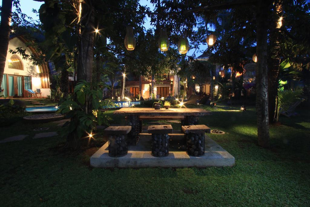 กรีน เบิร์ด วิลลา Hotel อูบุด ภายนอก รูปภาพ