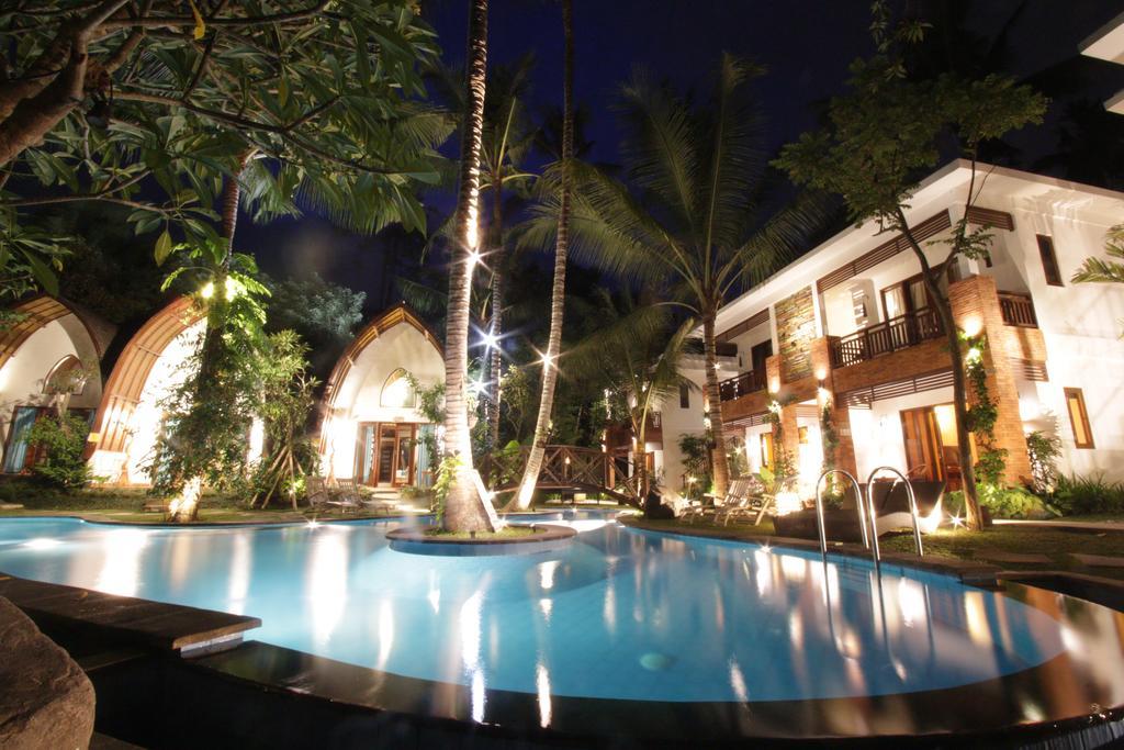 กรีน เบิร์ด วิลลา Hotel อูบุด ภายนอก รูปภาพ