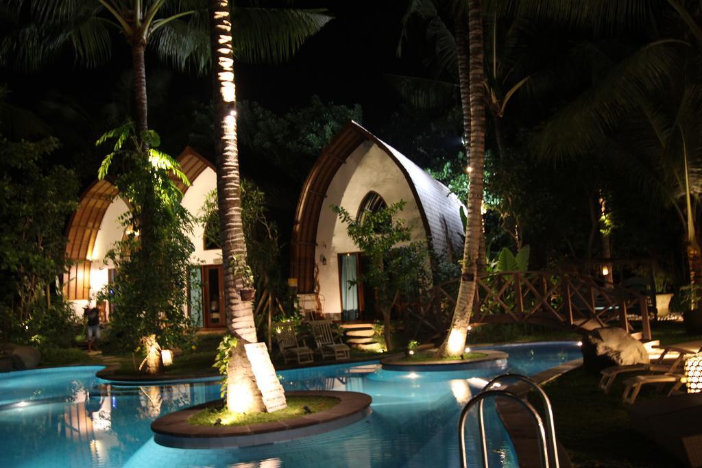 กรีน เบิร์ด วิลลา Hotel อูบุด ภายนอก รูปภาพ