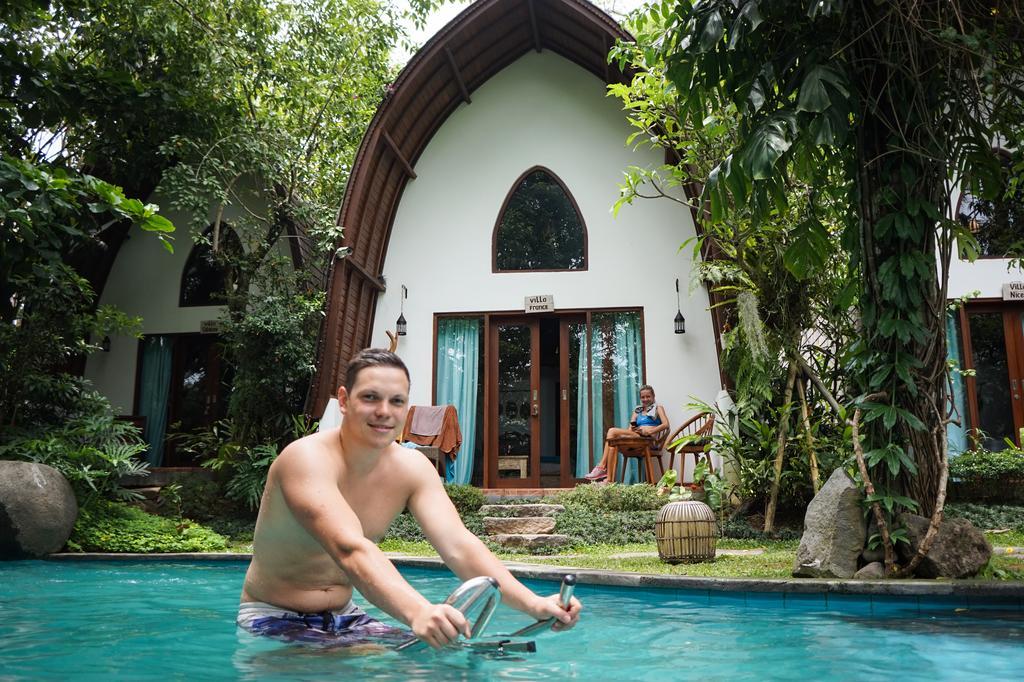 กรีน เบิร์ด วิลลา Hotel อูบุด ภายนอก รูปภาพ